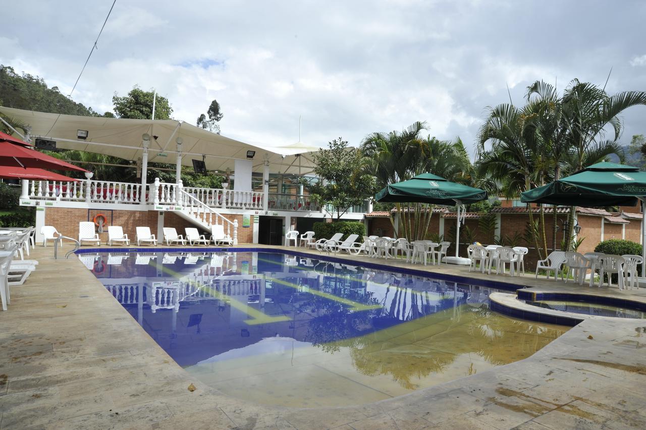 Termales Santa Monica Hotel Choachí Kültér fotó